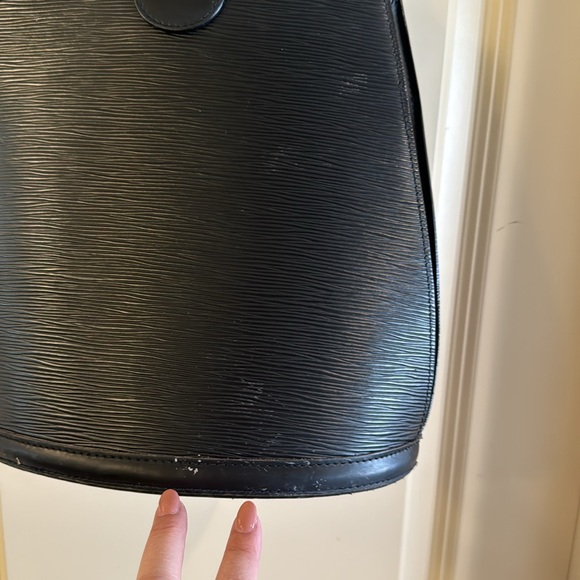 💕Authentic Louis Vuitton Cluny - Picture 12 of 15